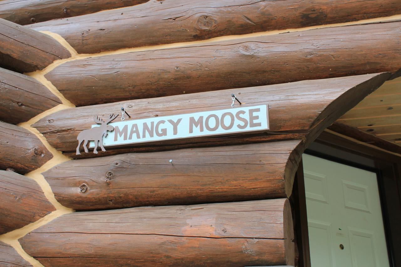 Meandering Moose Lodging Талкитна Екстериор снимка