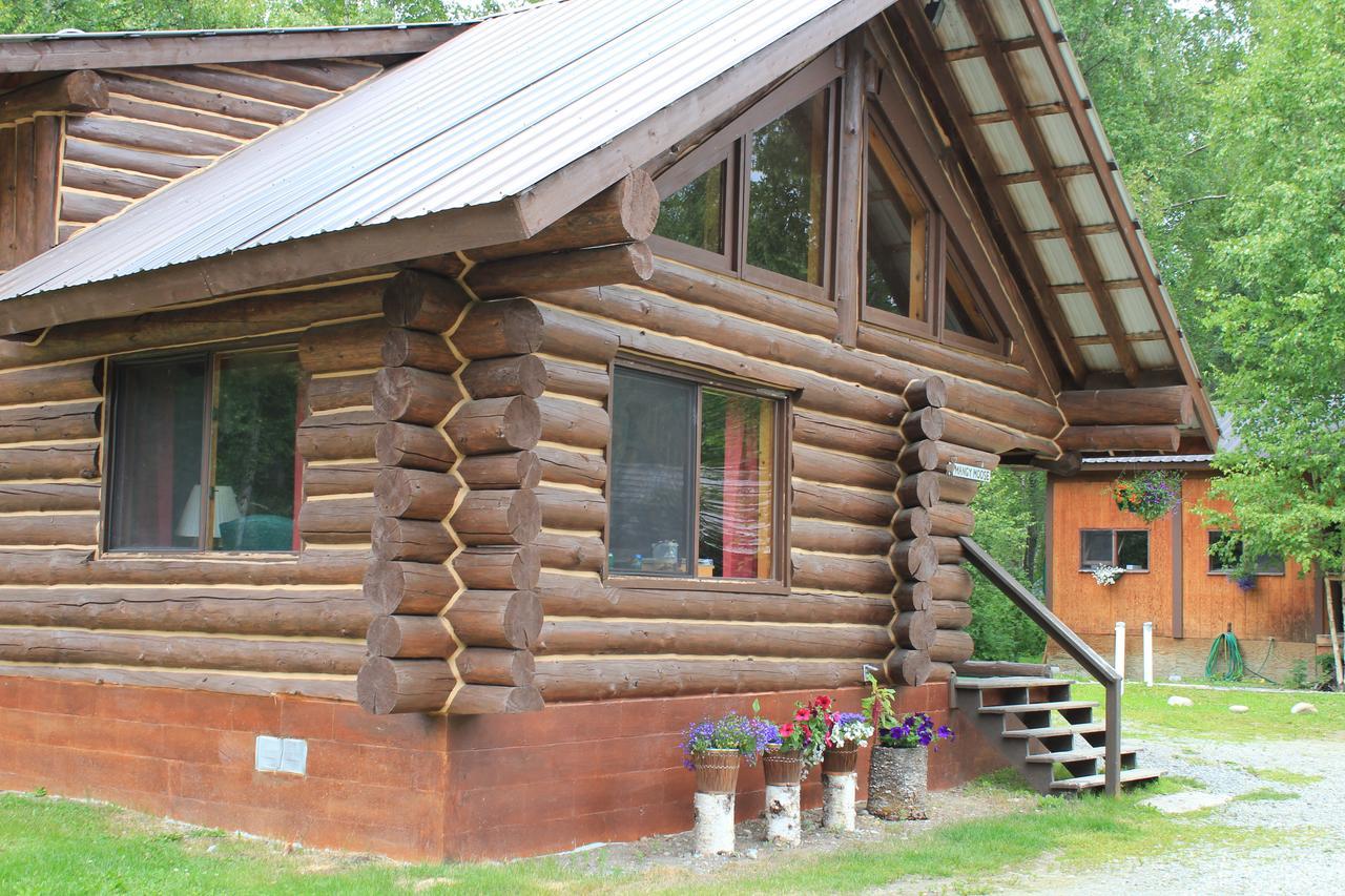 Meandering Moose Lodging Талкитна Екстериор снимка