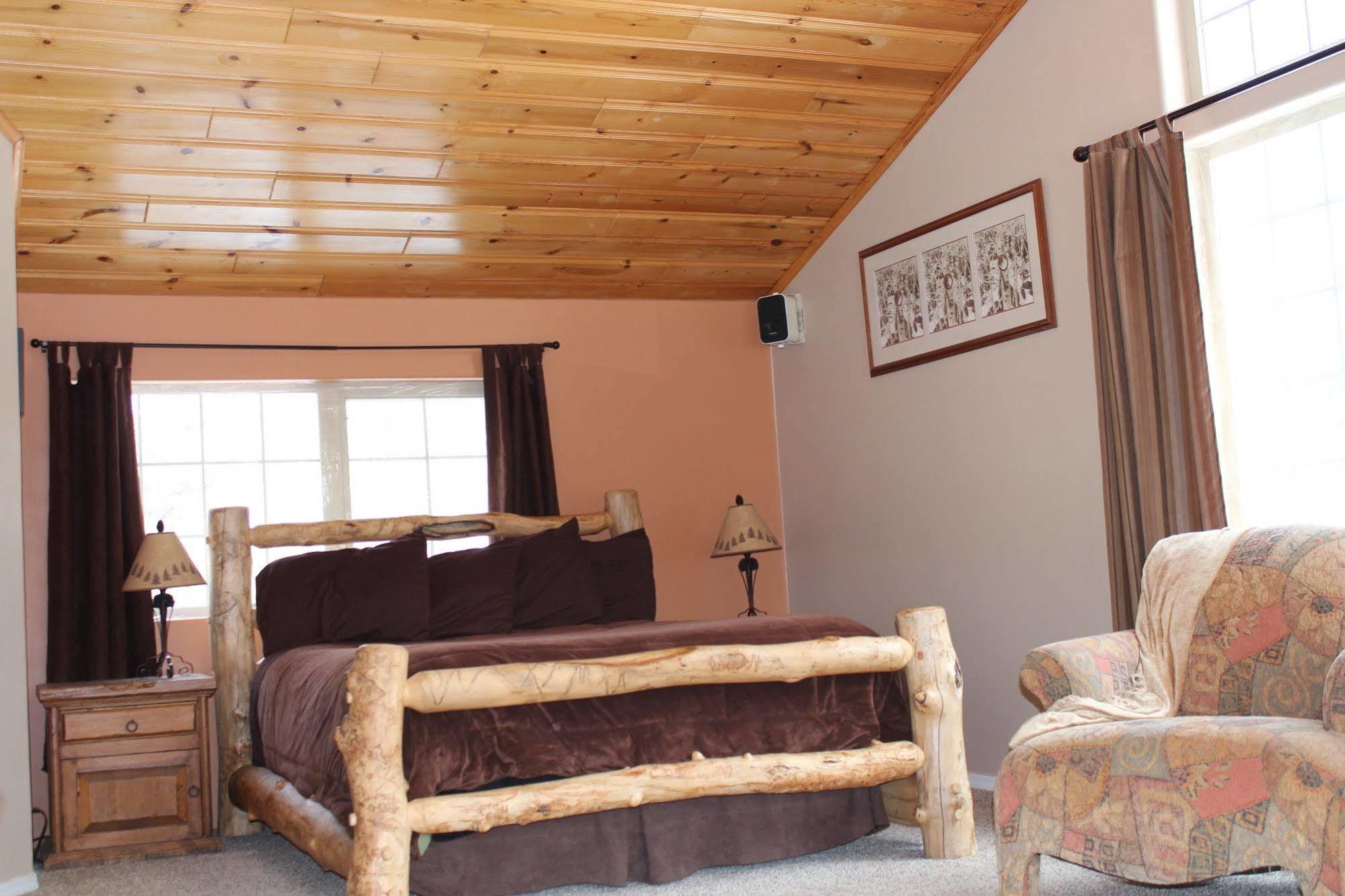 Meandering Moose Lodging Талкитна Екстериор снимка
