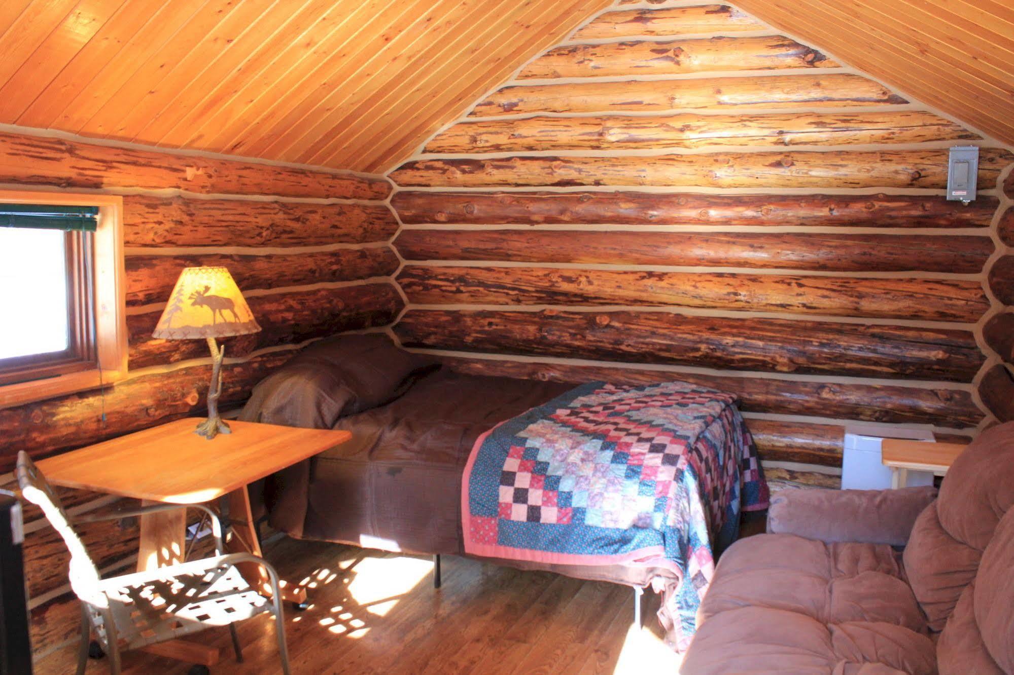 Meandering Moose Lodging Талкитна Екстериор снимка